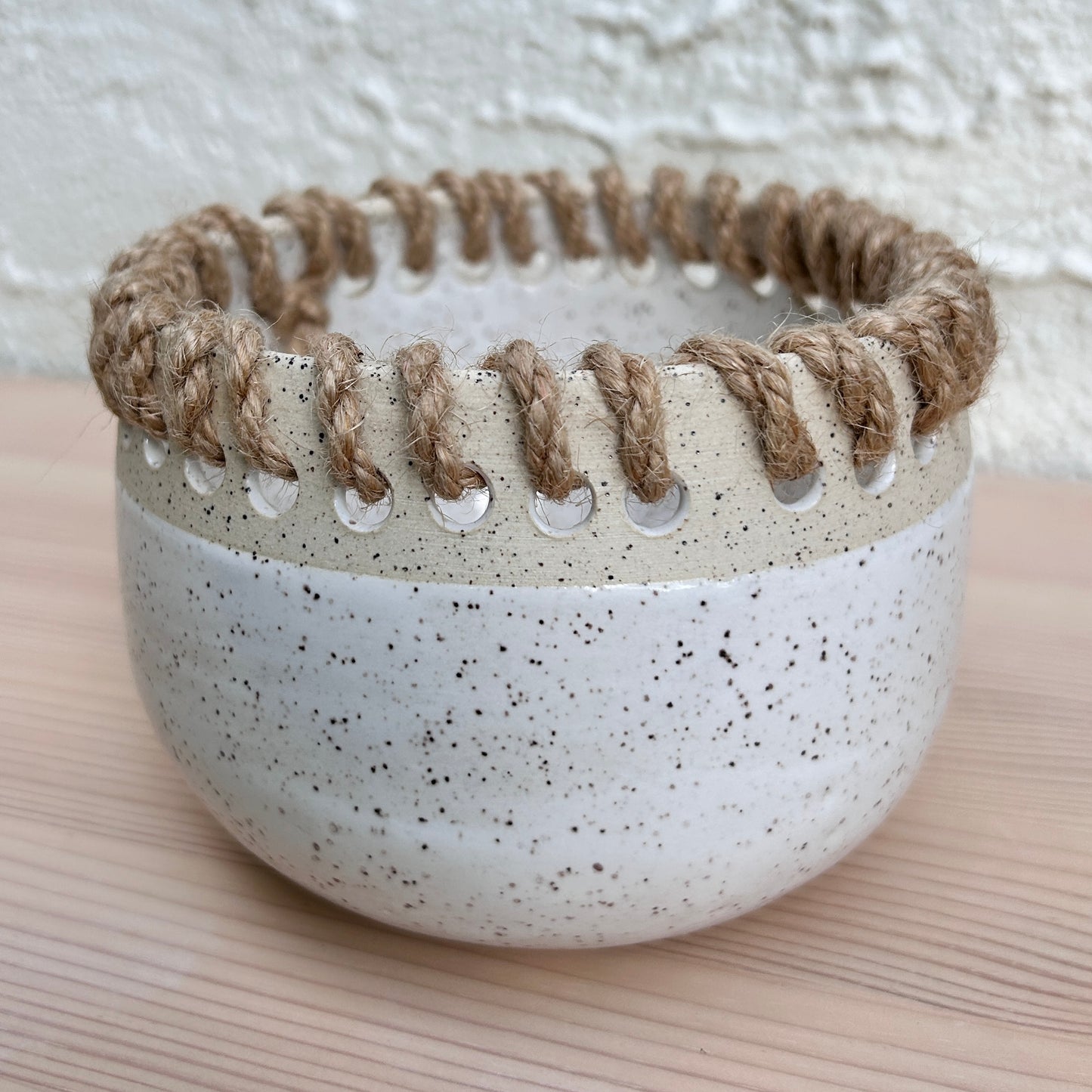 Small Vase - Speckled white w/ twine detail