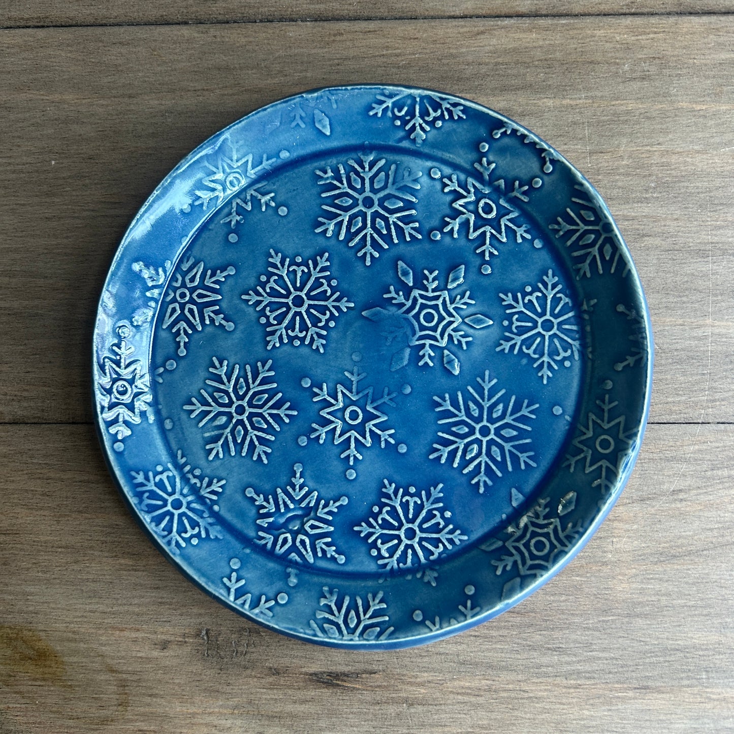 5.5" Appetizer/Dessert Snowflake Plates - Winter Blue