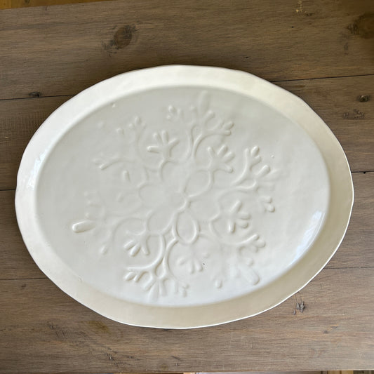Extra Large Serving Piece | Gloss White Snowflake