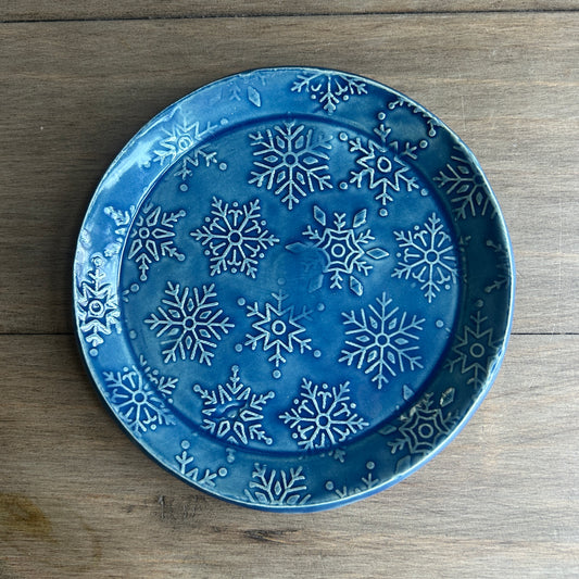 5.5" Appetizer/Dessert Snowflake Plates - Winter Blue